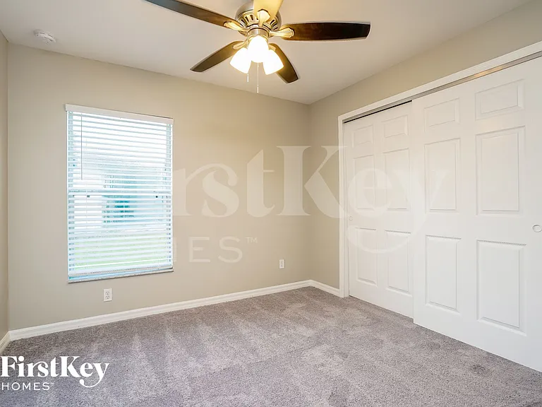 25904 Prada Dr — Photo 11