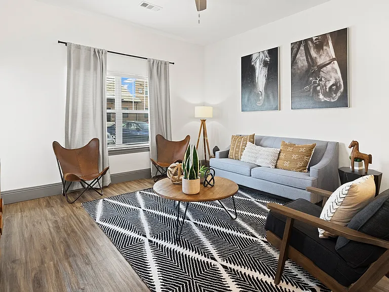 Reatta Ranch Apartments — Photo 4