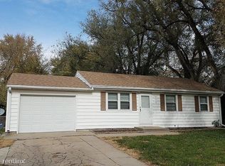 910 Furnas Ave, Lincoln, NE 68521