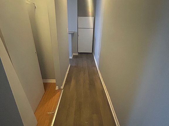 3rd image of 6940 S Clyde Ave #310