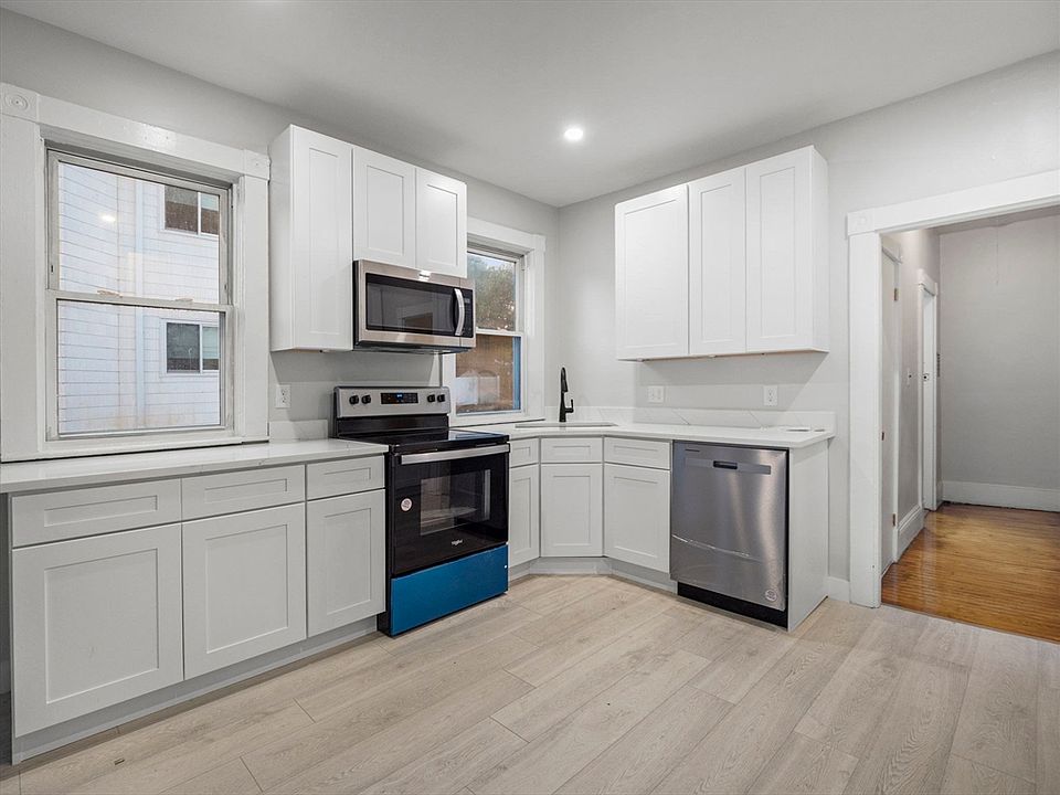 1st image of 149 Mountain Ave