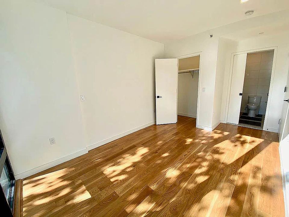 1st image of 21 E 19th St #6