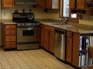 1 Cutting Dr, Maynard, MA 01754