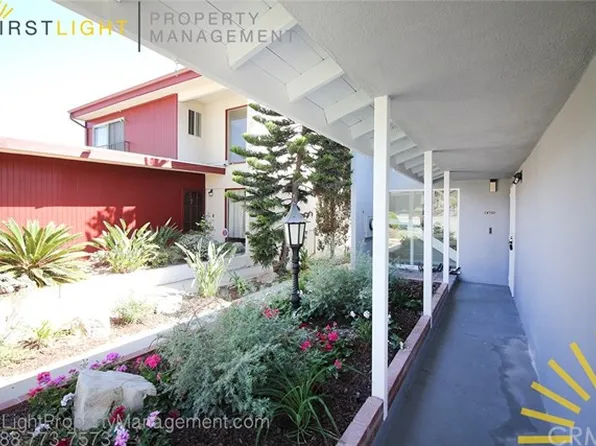 1322 Amethyst St APT A, Redondo Beach, CA 90277