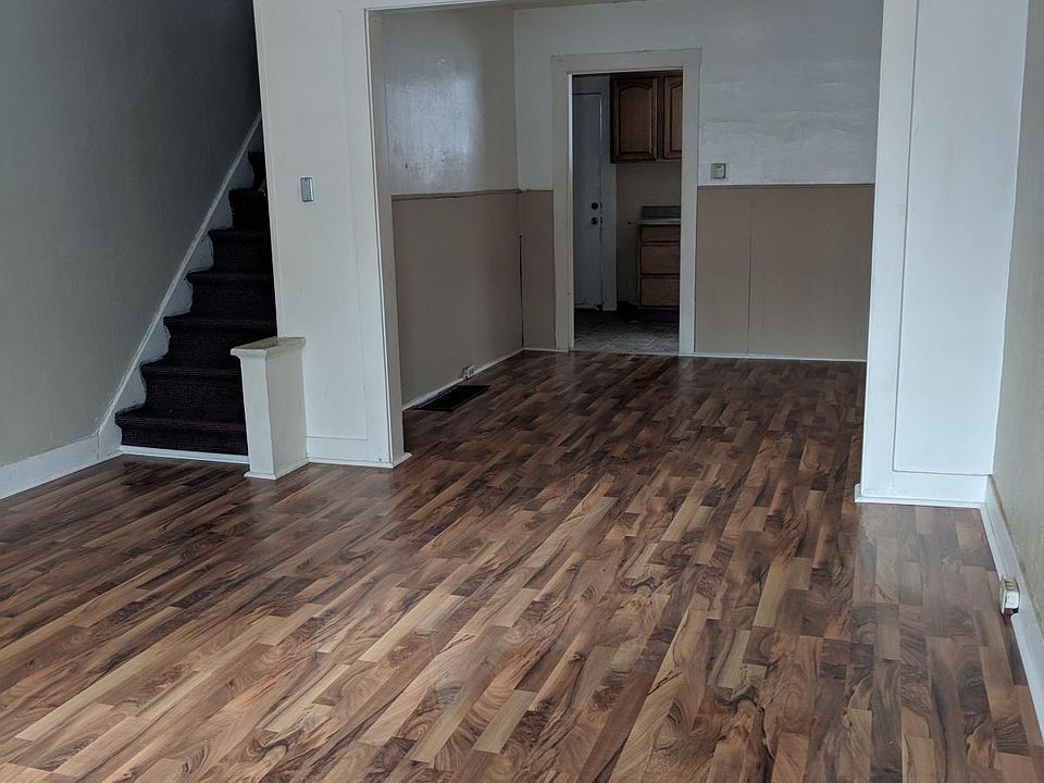 1st image of 501-523 E Vine St #501