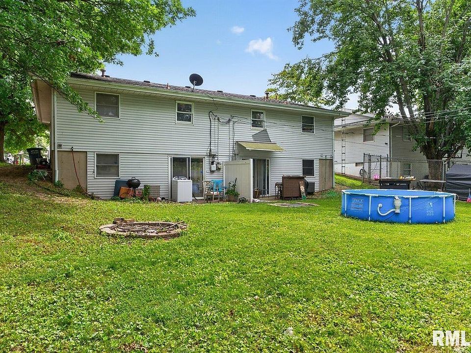 2nd image of 103 Willow Rd