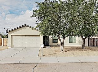 2292 N Cedar Dr, Apache Junction, AZ 85120