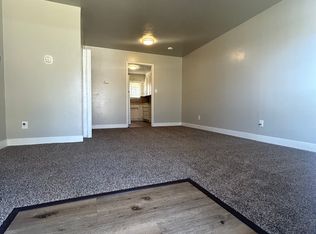 3323 E Clinton Ave #3323, Fresno, CA 93703