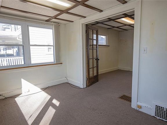 4th image of 17606 Archdale Ave