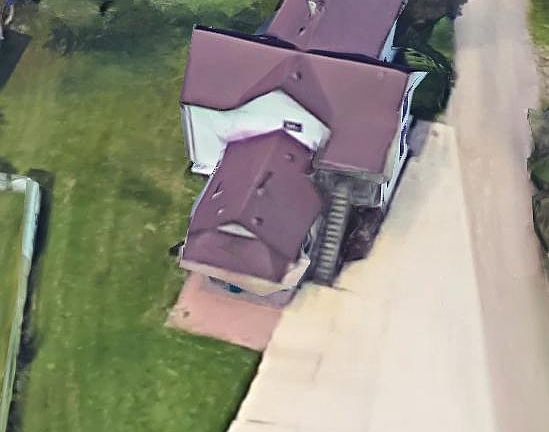 3rd image of 33125 W Jefferson Ave #A