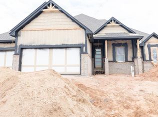 5400 Braavos Way, Edmond, OK 73007