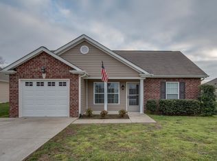 1466 Standish Dr, Lebanon, TN 37087