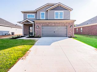 2974 Brahman Cir, Bowling Green, KY 42104