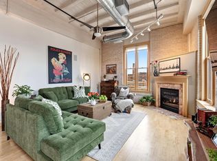 1325 North Van Buren STREET #502, Milwaukee, WI