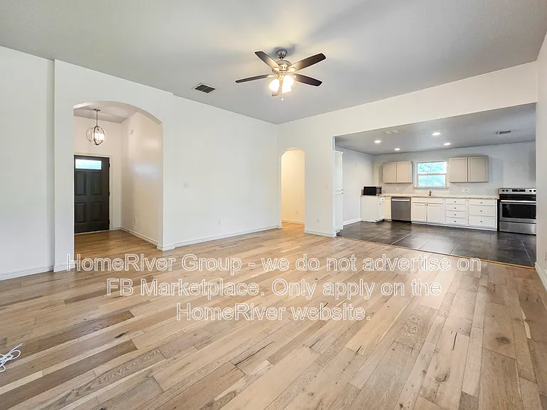 440 Pecan Dr — Photo 4
