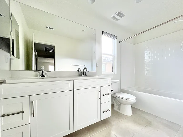 1040 Piedmont Rd — Photo 13