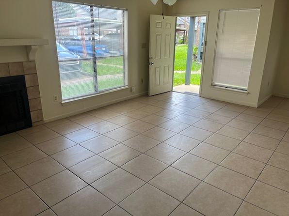 155 Marilyn Dr APT 50A