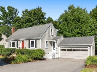 106 School St, Lexington, MA 02421