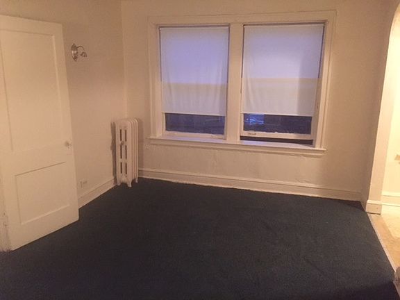 2nd image of 5006 S Blackstone Ave APT 310