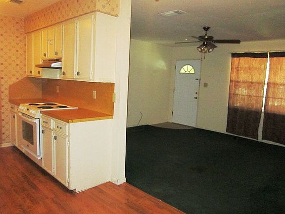 5th image of 308 Whippoorwill Dr
