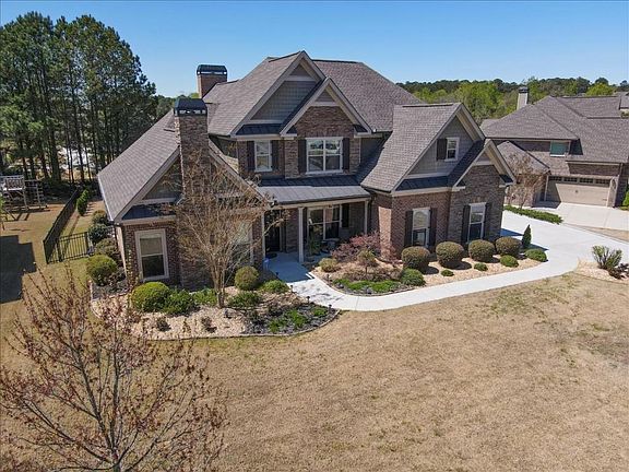 2nd image of 842 Heritage Post Ln