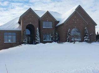 1836 Morgan Lake Ct, Brighton, MI