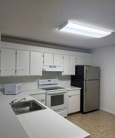 5721 Riverside Dr #103B5 — Photo 9