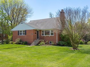 6611 Mulroy St, Mc Lean, VA 22101