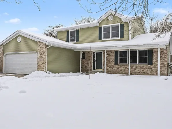 9214 Arrowhead Dr W, Scotts, MI 49088