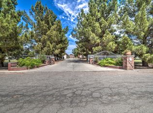 39749 N Creekside Rd, San Tan Valley, AZ 85140