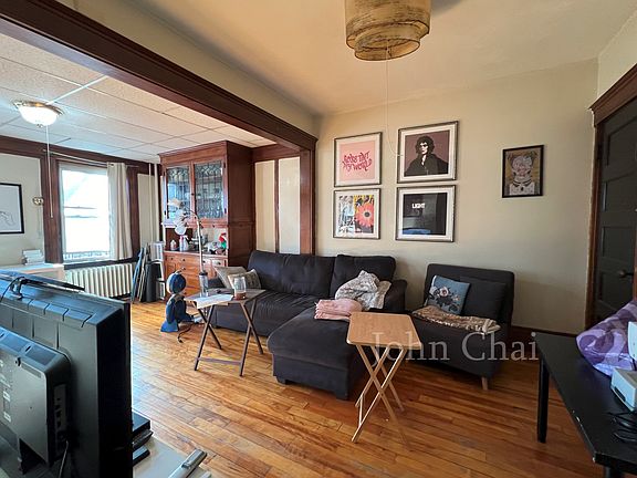5th image of 228 South St #218-5