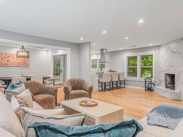 480 Forest Hills Dr, Sandy Springs, GA 30342