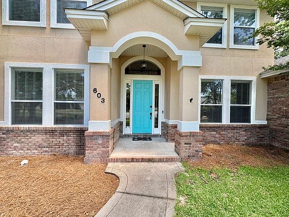 2nd image of 603 Buckeye Ct