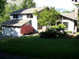 6322 NE 196th St, Kenmore, WA 98028