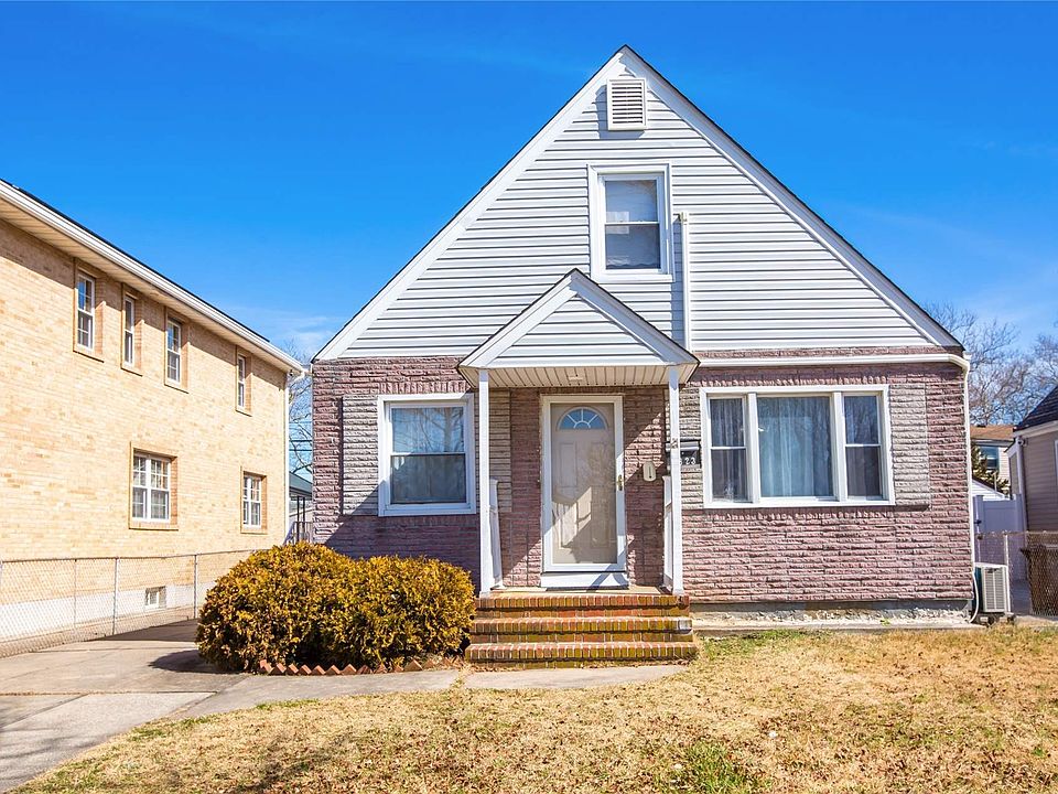 7823 Langdale Street, New Hyde Park, NY 11040 MLS 3538732 Zillow