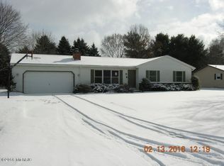 56925 Chippewa Dr, Three Rivers, MI 49093