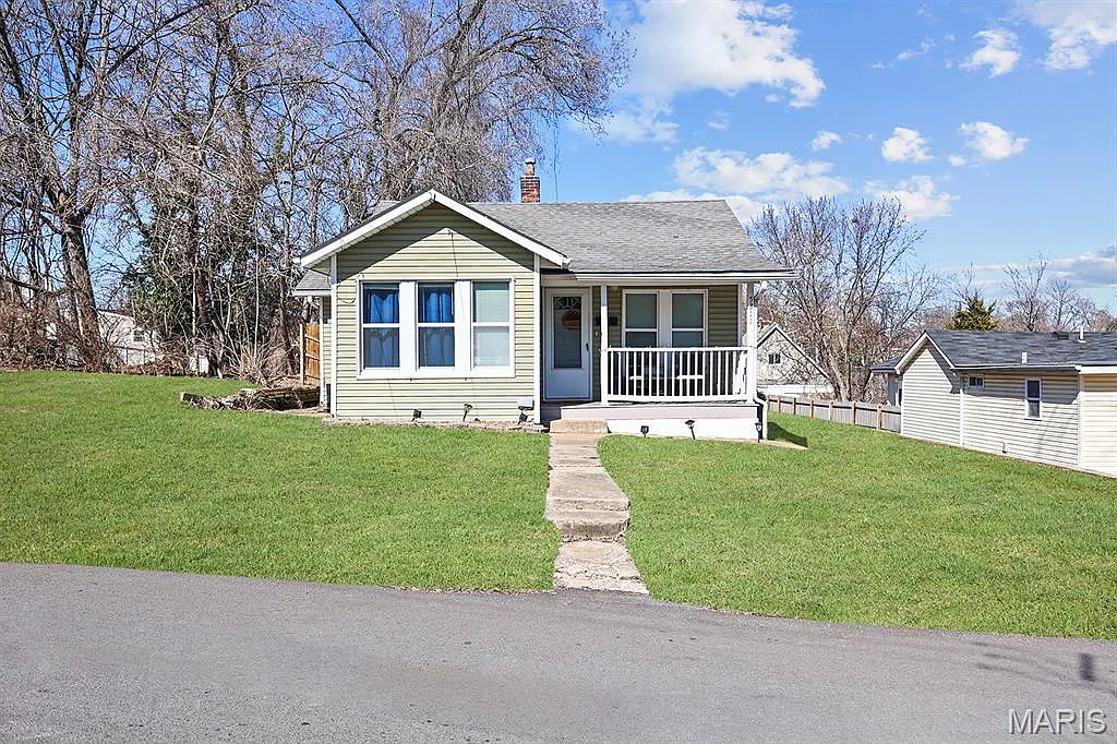 5311 Vine Ave photo 1