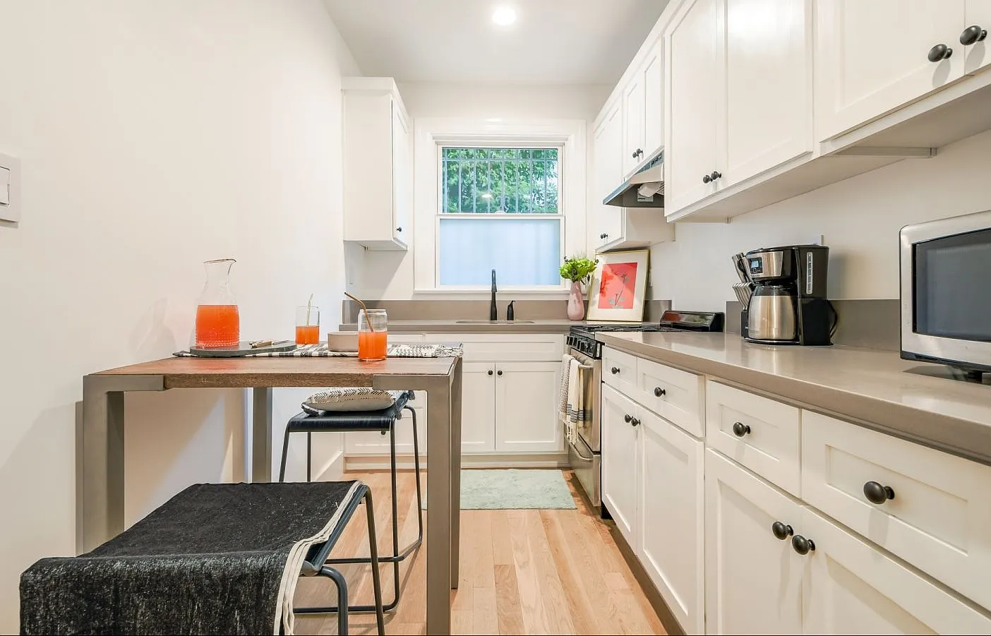 29 Navy Creative Lofts — Photo 4