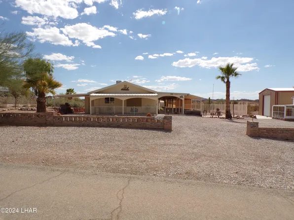 42526 La Posa Rd, Bouse, AZ 85325