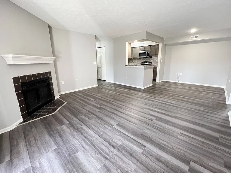 Deercross Apartments — Photo 103