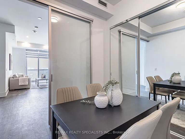480 Front St W #1903 — Photo 14