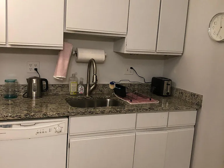 3520 T St NW — Photo 3
