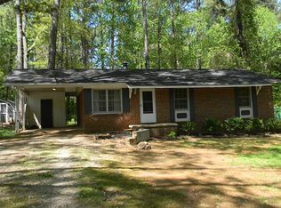 785 Meadowbrook Dr, McDonough, GA