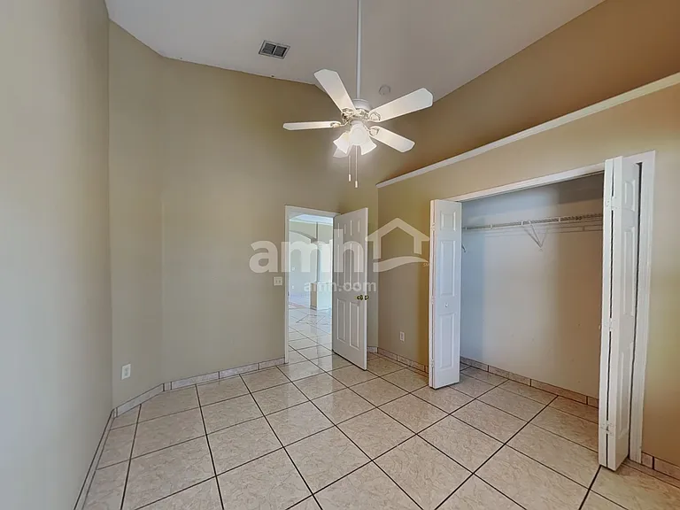 7964 Oakstone Ct — Photo 17