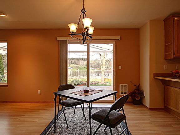 5th image of 2213 256th St NW