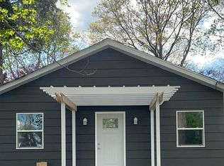 1033 N Sexton St, Rushville, IN 46173