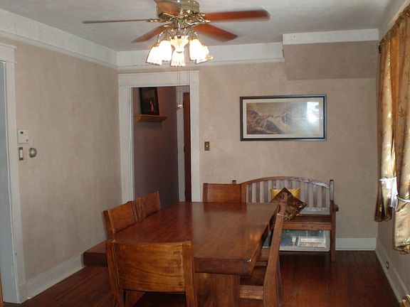 4th image of 905 Fern St