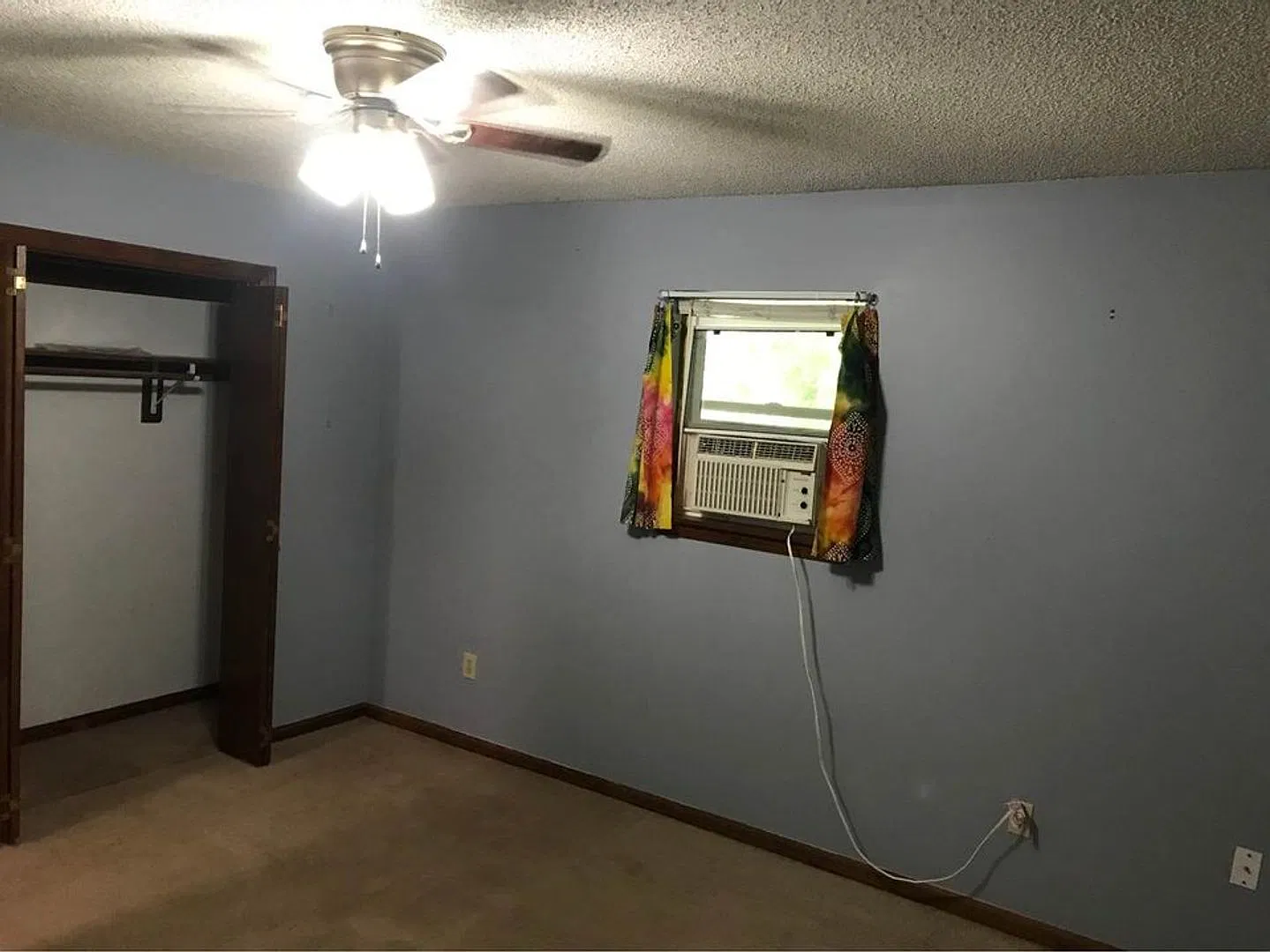 652-654 Pear Tree Circle — Photo 4