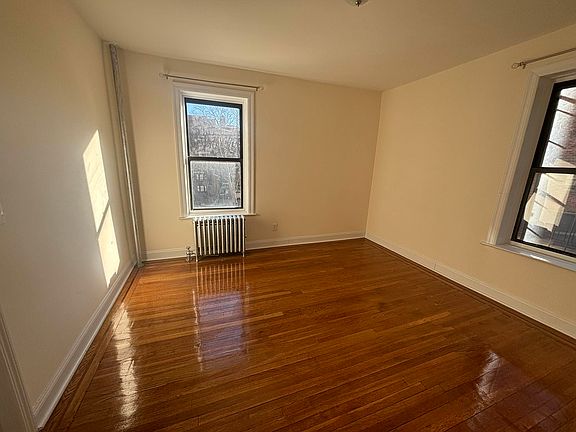 3rd image of 83-71 116th St #2E