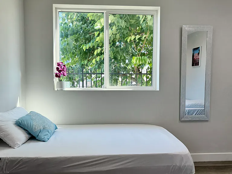 1301 N Kingsley Dr #19 — Photo 31